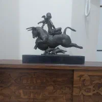 مجسمه برنز وارداتی برنزی اساطیری ساخت هنگ