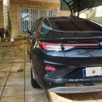 ماشین j7 مشکی مدل1404 سند تکبرگ صفرکیلومتر