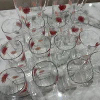 دو دست پارچ و لیوان