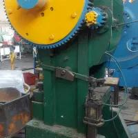 پرس ۲۵۰ تن و ۱۲۰ تن  Hدروازه ای