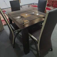 میز غذاخوری