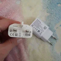 دو عدد شارژر سامسونگ و هواوی