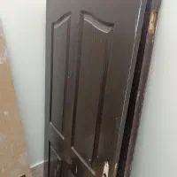 درب چوبی ساختمان واتاق خواب