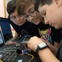 ثبت نام دوره رباتیک مقدماتی وپیشرفته