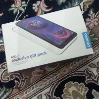 تبلت|تبلت|مشهد, کارمندان دوم|دیوار