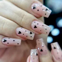 آموزش کاشت ناخن ۵ م ۵۰۰ با مدرک ظرفیت ۵ نفر|خدمات آموزشی|اراک, |دیوار