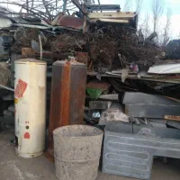 خریدار انواع آهن آلات وشیر آلات کهنه|خدمات پیشه و مهارت|الشتر, |دیوار