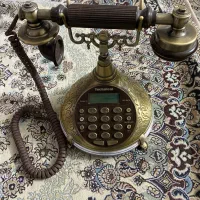 تلفن قدیمی