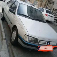 پژو 405 رنگ نقره ای مدل 88