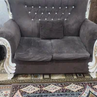 یک دست مبل هفت نفره یک عددمیزتلویزیون  ۱۵میلیون|مبلمان خانگی و میز عسلی|لشت نشا, |دیوار