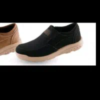 کفش|کیف، کفش، کمربند|صومعهسرا, |دیوار