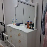 میز آرایشی