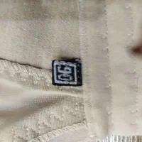 گن دکلته نو|لباس|فشم, |دیوار