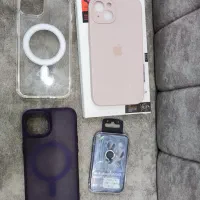 آیفون ۱۳ نرمال|موبایل|رباط‌کریم, رباط‌کریم|دیوار