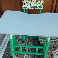 میز تحریر و صندلی کودک