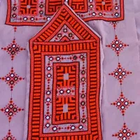 تپه، سوزن دوزی و آیینه دوزی