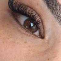 کاشت ناخن|خدمات آرایشگری و زیبایی|برخوار, |دیوار