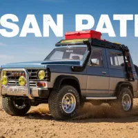 ماشین نیسان پاترول آفرودی لوازم دار  و کمک فنر دار