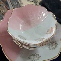 ۶ عدد کاسه عتیقه میباشد اصل ژاپن