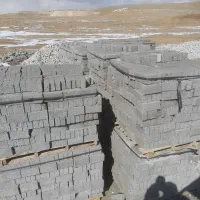 آجر پوکه ای سیمانی سبک