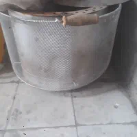 یک عدد تنور گازی نو هست به فروش میرسد