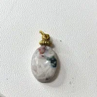 گردنبند عقیق سفید