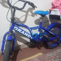 دوچرخه سایز۱۶مارک گرندمدیا سالم وبدون ایراددرحدنو