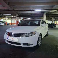 سراتو مونتاژ اتومات سفید ۹۶ بی رنگ