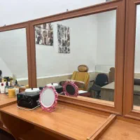 وسایل سالن زیبایی|آرایشگاه و سالن‌های زیبایی|اهواز, دغاغله|دیوار