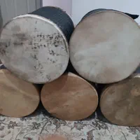 طبل دمام آکبند|درام و پرکاشن|قم, پردیسان|دیوار