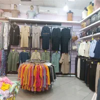 فروشنده دور حرم