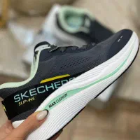 کتونی اسکیچرز