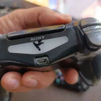 4عدد دسته اصلی سر کارتونی|کنسول، بازی ویدئویی و آنلاین|مشهد, نیزه|دیوار