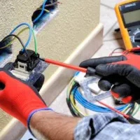 برقکار / برق کاری / لاین نوری / نور خطی / اتصالی