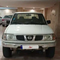 نیسان پیکاپ دو کابین مدل ۸۳