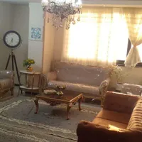 ۹۰ متر _ دو خواب _ نورگیر _ خوش نقشه