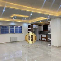 واحد-131-متری-2-خواب-خیابان-شهدا-پارکینگ-اختصاصی