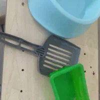 ظرف خاک و....