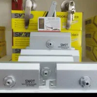 قفل دستگیره/تاچ درب/ (آرامبند) و جک70 آپارتمان نصب