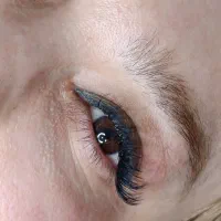 اکسنتشن مژه و ابرو . لیفت و لمینت  مژه و ابرو