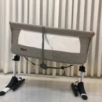 تخت و گهواره کنار مادر زویه|اسباب و اثاث بچه|بندرعباس, |دیوار