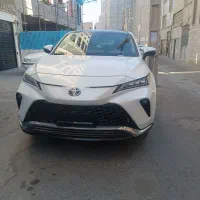 تویوتا ونزا 2025 سفید