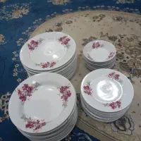 سرویس چینی ۱۲ نفره