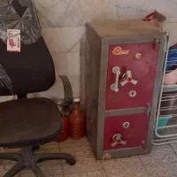 گاوصندوق و صندلی چرخ دار درحدنو