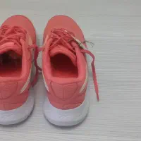 یک جفت کتونی اورجینال Reebok|کیف، کفش، کمربند|اندیشه, اندیشه فاز ۱|دیوار