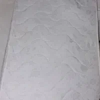 تشک تختخواب نو نو اصلا استفاده نشده