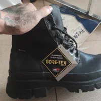 بوت پوتین اصل تامی انگلیسی