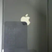 اپل iPhone 11 با حافظهٔ ۱۲۸ گیگابایت