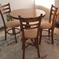 میز ناهارخوری