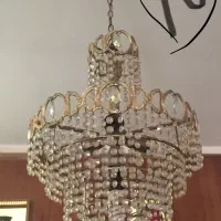 پنج عدد لوستر زیبا و آنتیک خیلی کمتر از قیمت واقعی|لامپ و چراغ|قم, سالاریه|دیوار